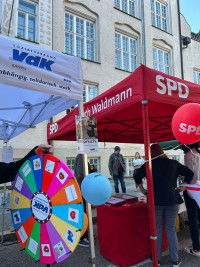 Mit Infoständen zu Gast waren unter anderem der VDK und das Paul-Klinger-Künstlersozialwerk e.V..